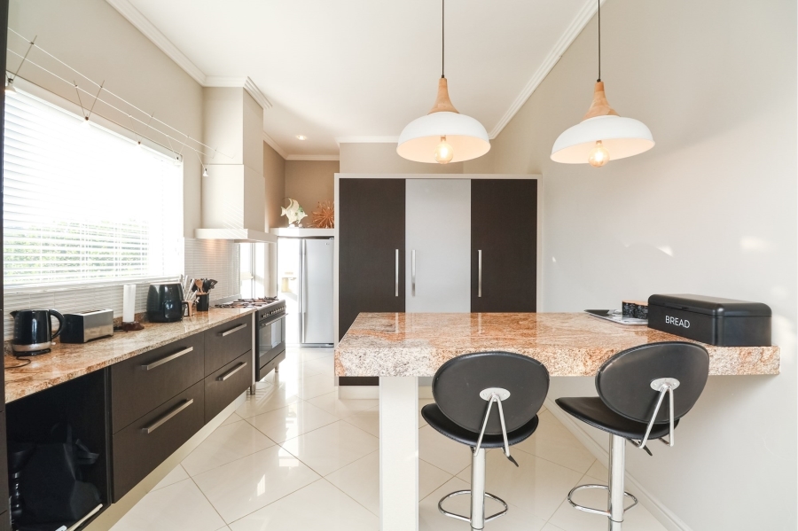 5 Bedroom Property for Sale in Pinnacle Point Golf Estate Western Cape